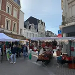 Au Coeur Du Marche 4 Etoiles 费康