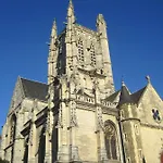 Au Coeur Du Marche 4 Etoiles 费康