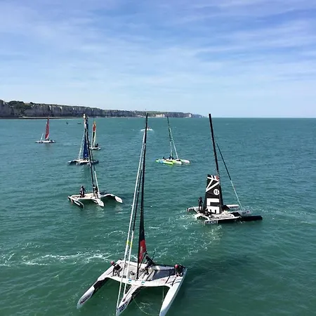 Au Coeur Du Marche 4 Etoiles * 费康