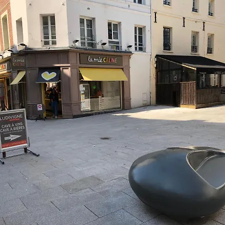 Au Coeur Du Marche 4 Etoiles Appartement *