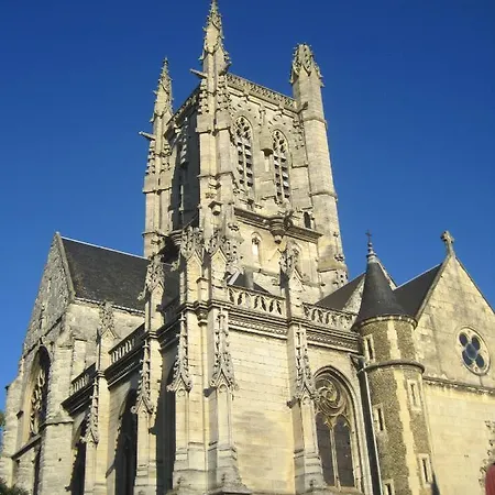 Au Coeur Du Marche 4 Etoiles 费康