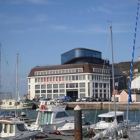 Apartament Au Coeur Du Marche 4 Etoiles *