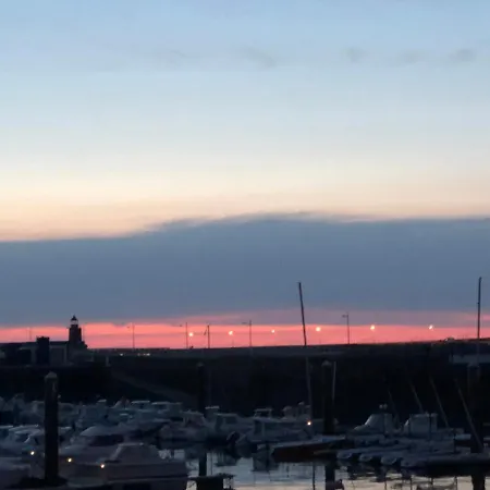 Au Coeur Du Marche 4 Etoiles