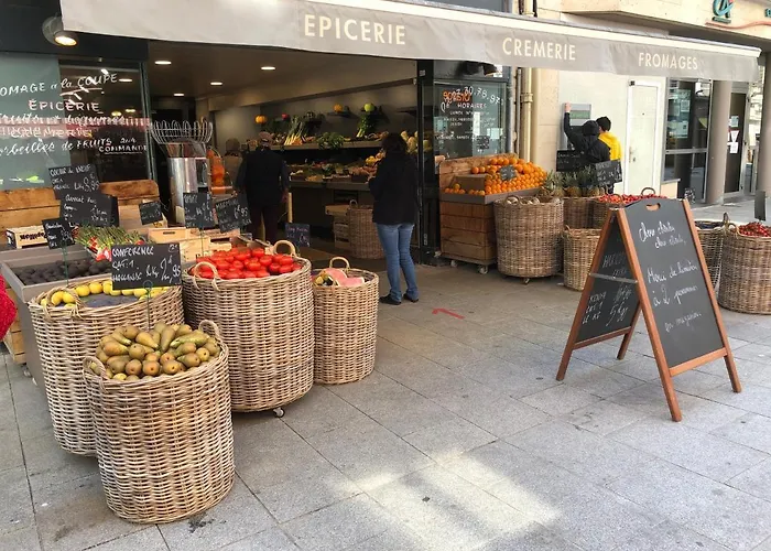 Au Coeur Du Marche 4 Etoiles *
